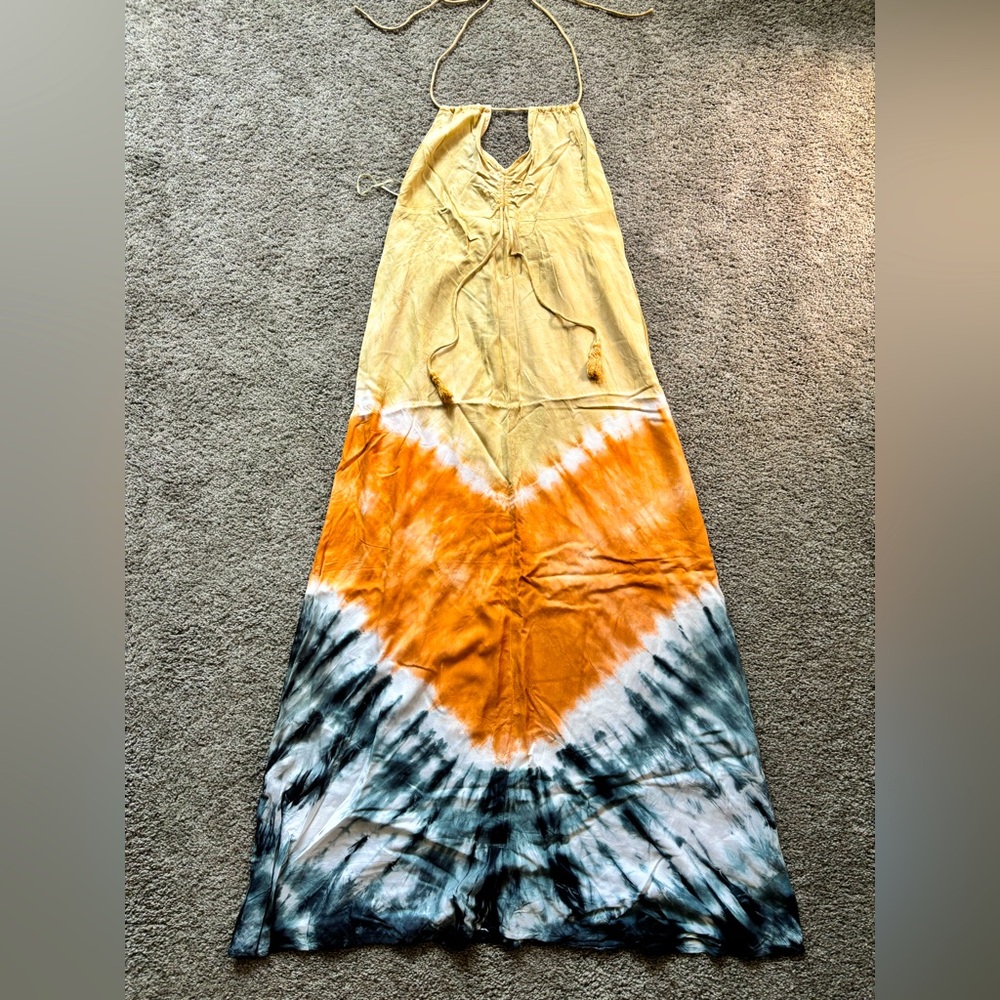 Tie-Dye Halter Maxi Dress